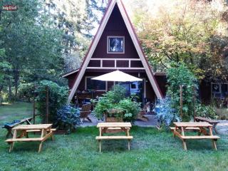 26039 Marina Rd, Veneta, OR 97487-9613