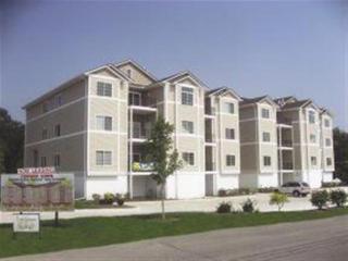 1937 Washington St, Davenport, IA 52804-2162