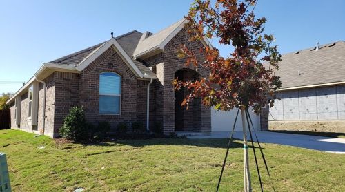 2421 Trickling Creek Dr, Garland, TX 75041-2145