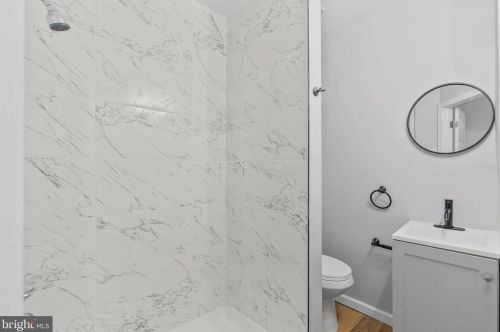 1004 Langham Ave, Camden NJ 08103-2817 exterior