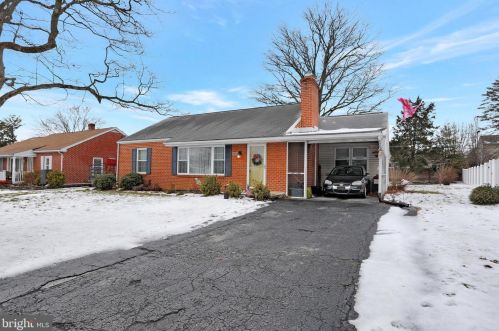 16810 Tammany Manor Rd, Williamsport, MD 21795-1356