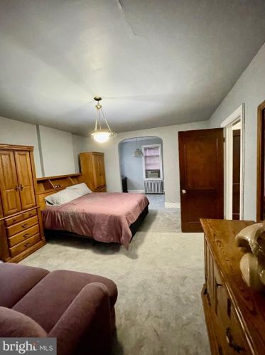 539 Pkwy Ave, Trenton NJ 08618-2724 exterior