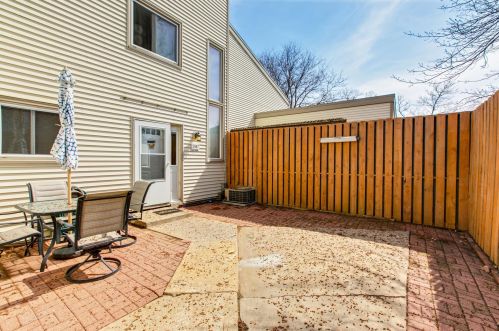 3967 Granada Ave, Saint Paul MN  55128-2847 exterior
