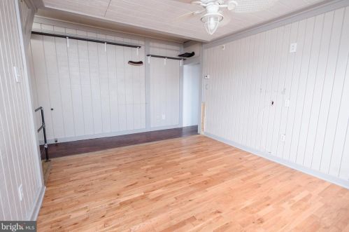 841 Lalor St, Trenton NJ  08610-6556 exterior