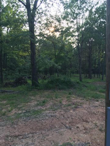 170 Trails End, Waskom, TX 75692-5642