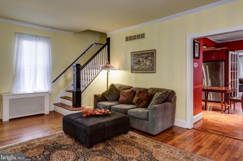 41 Friends Ave, Haddonfield NJ 08033-1500 exterior