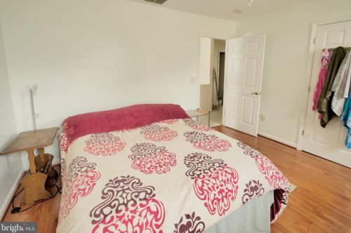 4907 Mariners Dr, Shady Side MD 20764-9752 exterior