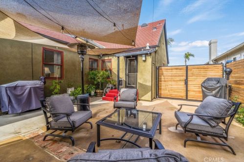 3980 Ramona Dr, Riverside CA  92506-1156 exterior