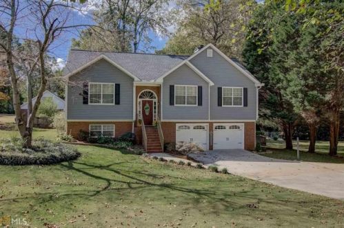 100 Victor Dr, Buford, GA 30518-2553