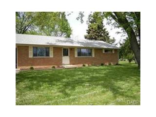 51 Fairfield Rd, Dayton, OH 45430-1748