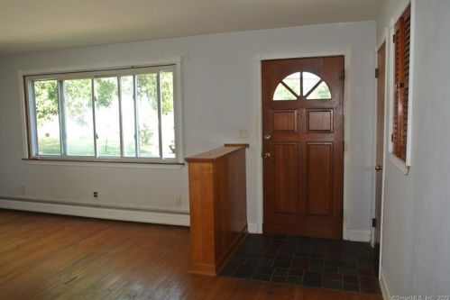 426 Milford Point Rd, Milford, CT 06460-5422
