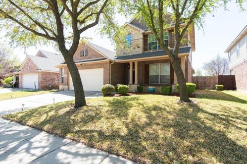 4413 Mallow Oak Dr, Fort Worth, TX 76123-2735