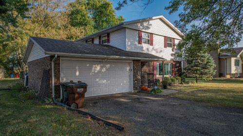 1014 Bowman Rd, Springfield OH  45505-1822 exterior