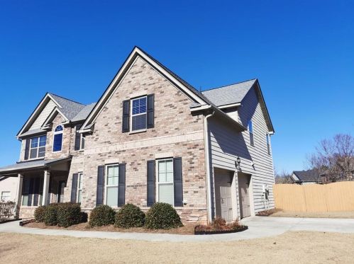 4528 Bogan Meadows Dr, Buford, GA 30519-3803