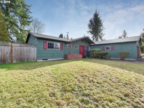 13910 Alibhai St, Beaverton, OR 97005-1052