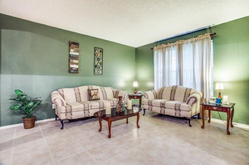 8405 Southern Prairie Dr, Fort Worth TX  76123-2907 exterior