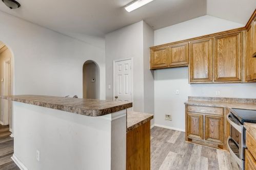 9324 Cynthia Ct, Fort Worth TX  76140-5170 exterior