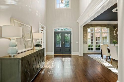 3100 Lanier Dr, Atlanta, GA 30319-2721
