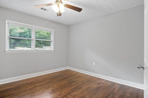 2620 Old Covington Rd, Conyers GA  30013-1414 exterior