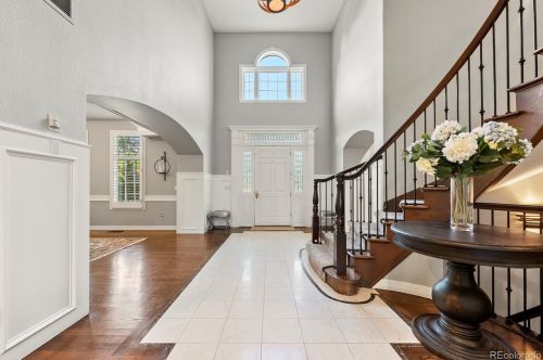 49 Cherry Hl Farm Dr, Englewood CO 80113-7169 exterior