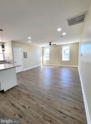 605 64 St, Philadelphia PA 19139-1004 exterior