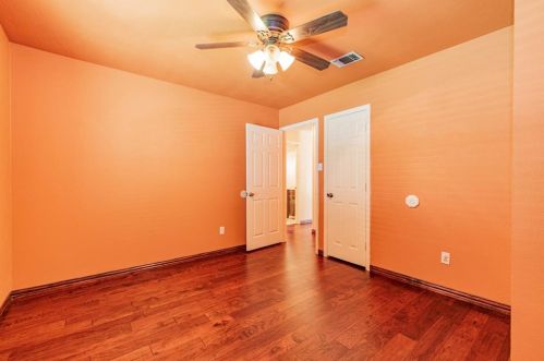 901 Melissa Ln, Garland TX  75040-4767 exterior