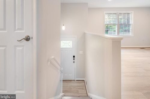 2210 Salisbury Rd, Silver Spring MD  20910-1255 exterior