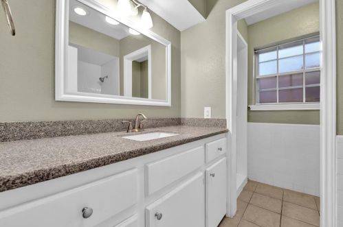 403 Pebblebrook Dr, Taylor Lake Village TX  77586-6012 exterior