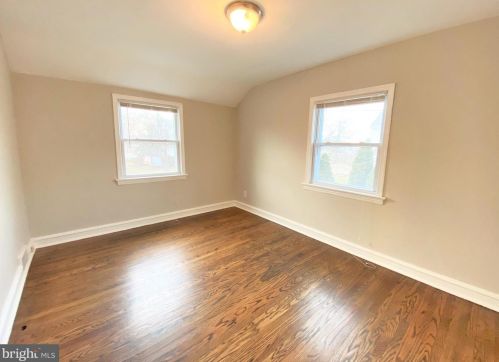 1744 Gross Ave, Camden NJ 08110-2702 exterior