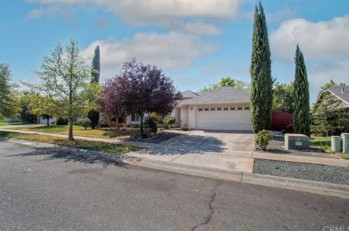 1459 Saratoga Dr, Chico, CA 95973-9168