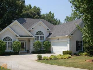 121 Golf Terrace Dr, Stockbridge, GA 30281-6363