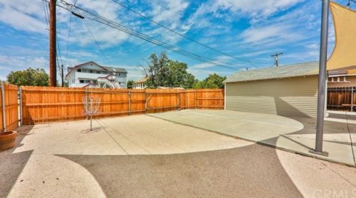3457 Mulberry St, Riverside CA  92501-2944 exterior