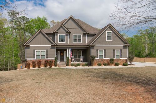 165 Maple Creek Dr, Newnan, GA 30263-7042