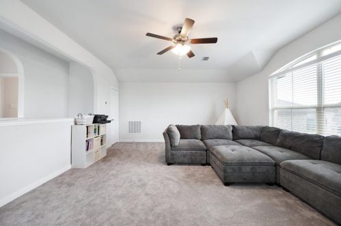 9137 Stone Mill Ln, Fort Worth TX  76179-8119 exterior