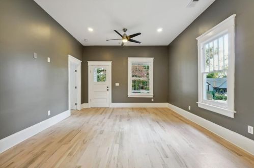 541 Elbridge Dr, Atlanta GA  30318-5103 exterior