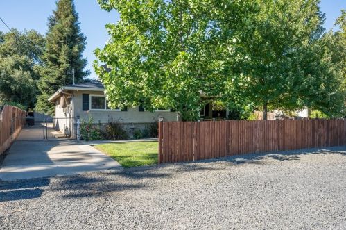2404 Brown St, Durham, CA 95938-9620