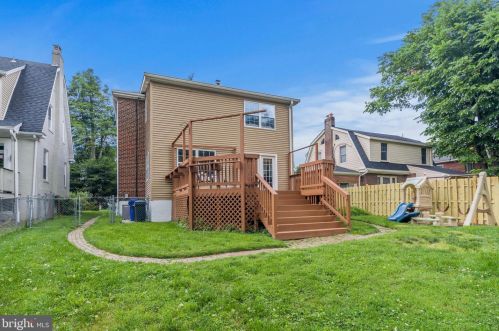 608 Greenbrier Dr, Silver Spring MD 20910-4269 exterior