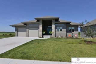 4308 269th St, Valley, NE 68064-4409