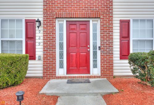 969 Creek Cove Way, Loganville, GA 30052-8608