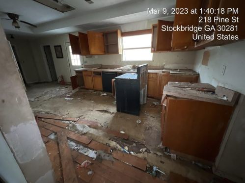 218 Pine St, Stockbridge GA  30281-3888 exterior