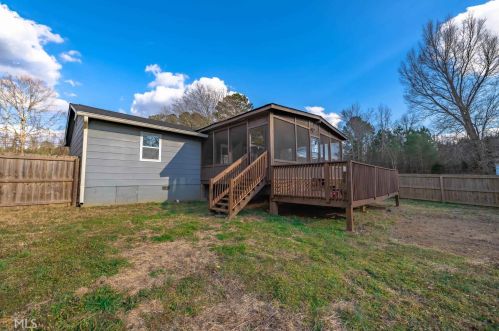 10303 Cherokee Dr, Holly Springs, GA 30115-6267