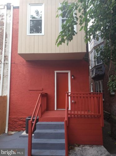 4816 10th St, Philadelphia PA  19141-3930 exterior