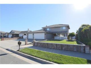 1914 Wooden Dr, Placentia CA  92870-2229 exterior