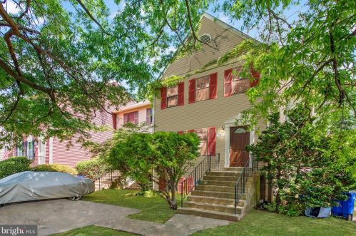 946 Barton Oaks Pl, Herndon, VA 20170-3441