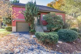 6116 Lee Brooke Pl, Springfield, VA 22152-2214