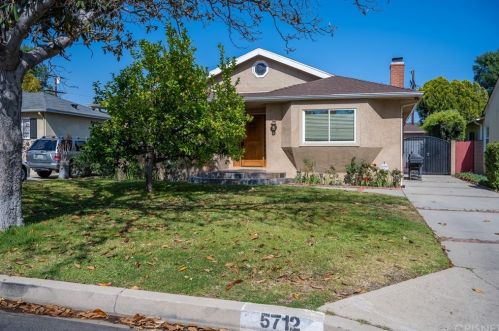 5712 Colbath Ave, Van Nuys, CA 91401-4322