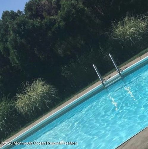 14 Cornell Ct, Tinton Falls NJ 07724-9720 exterior