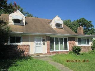 2721 Early St, Norfolk VA  23513-3915 exterior
