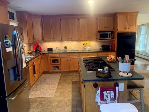 212 7th St, Bangor PA  18013-1735 exterior