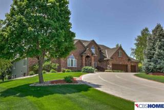 16377 Crestfield Dr, Omaha, NE 68136-4034
